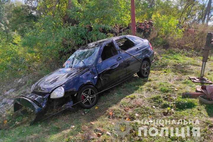 На Полтавщині автомобіль з'їхав у річку, три особи загинули