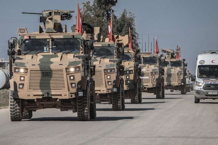 Туреччина збільшила військову присутність у Сирії