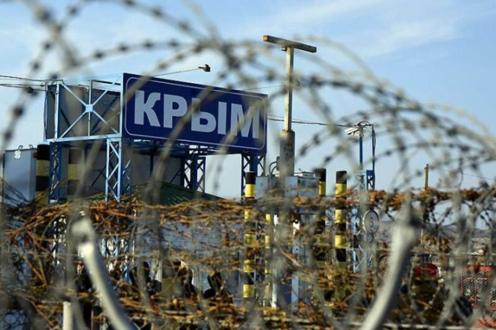 Украина арестовала четыре судна и 12 самолетов РФ из-за рейсов в оккупированный Крым
