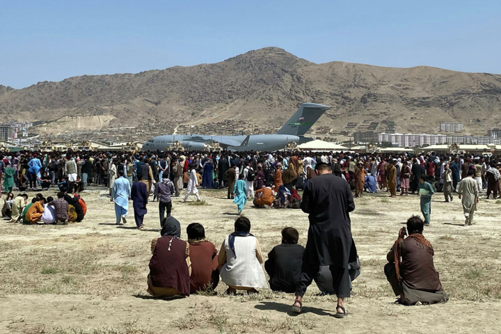 Талибы призвали авиакомпании возобновить рейсы в Афганистан 
