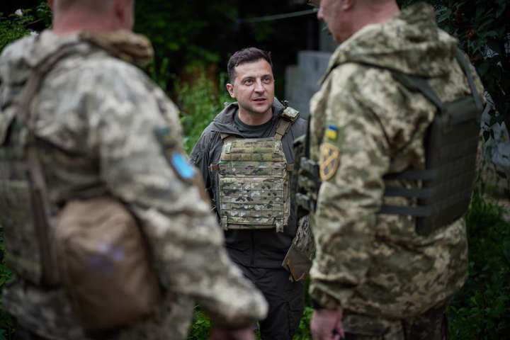 Зеленський змінив положення про військову службу 