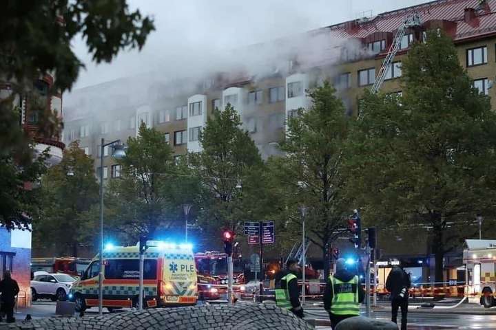 У будинку в Швеції прогримів потужний вибух: людей знімали з балконів