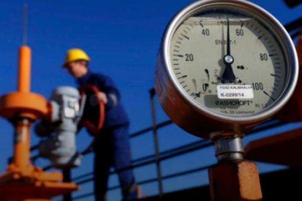 ЄС перевірить скандальний газовий контракт Угорщини та Росії