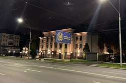 Білборд біля посольства РФ у Києві знову в належному стані