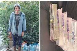 Безпритульна знайшла у смітнику 100 тис. грн і повернула власнику (фото)