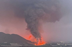 Над Канарами формируются токсичные облака (видео)