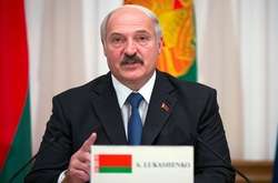 Олександр Лукашенко доручив силовикам розібратися «буквально посекундно» з інцидентом зі смертельним штурмом квартири