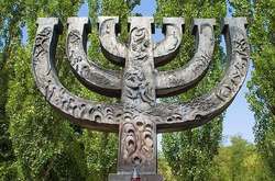  Трагедія Бабиного Яру потроху стає частиною загальнонаціональної культурної пам'яті 