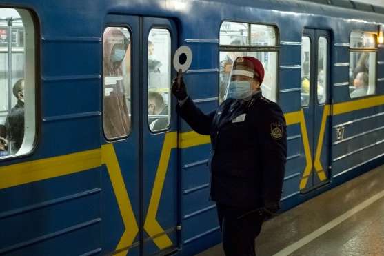 Збитки київського метро за перше півріччя перевищили мільярд гривень