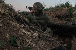 Війна на Донбасі: окупанти за добу сім разів зірвали «тишу»