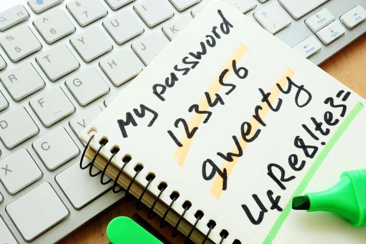 Легка здобич для шахраїв: названо найгірші паролі в інтернеті у 2021 році