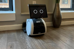Amazon показала своего первого робота для дома (видео)