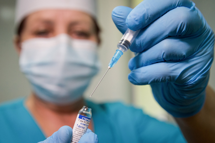 Еще почти 130 тысяч украинцев вакцинировались против коронавируса 