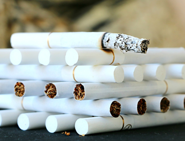 Ученые исследовали, какой риск умереть от Covid-19 имеют курильщики