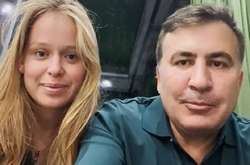 Напередодні з’явилось відео, у якому пара зізналася у стосунках