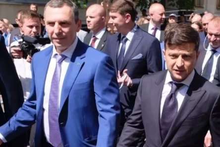 Шефір підтвердив, що залишаєтья радником президента - Шефір приїхав до Трускавця разом із Зеленським