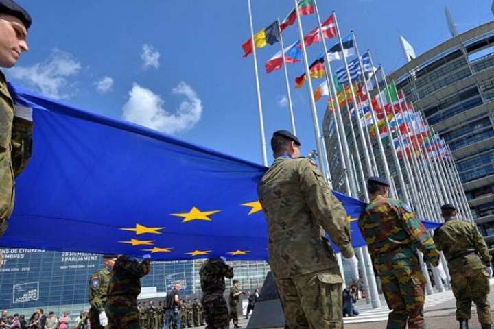 ЄС може створити в Україні військову місію, – ЗМІ