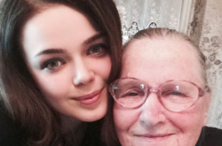   Аліна Гросу: « Людина, яка ростила мене з 9 днів, навчила мене ходити, говорити, трошки співати »  