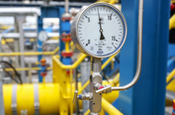  Газ в Венгрию снова транспортируют через Украину 