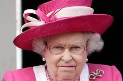 Стало известно, какой деликатес Елизавета II запретила подавать на стол