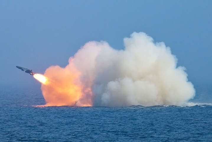 Россия заявила о первом пуске гиперзвуковой ракеты 