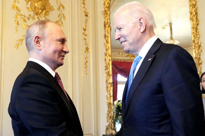Міністр закордонних справ розповів, що стримує США та Росію від взаємних агресивних кроків