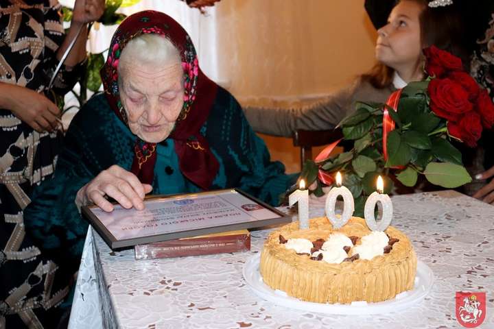 Мешканка Волині відзначила 100-літній ювілей (фото)