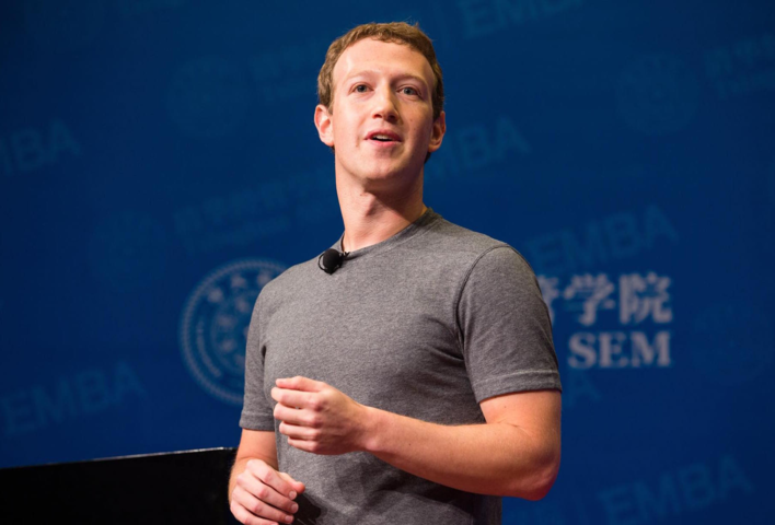 Цукерберг потерял миллиарды из-за сбоя в Facebook