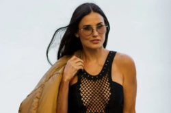 Актриса Деми Мур