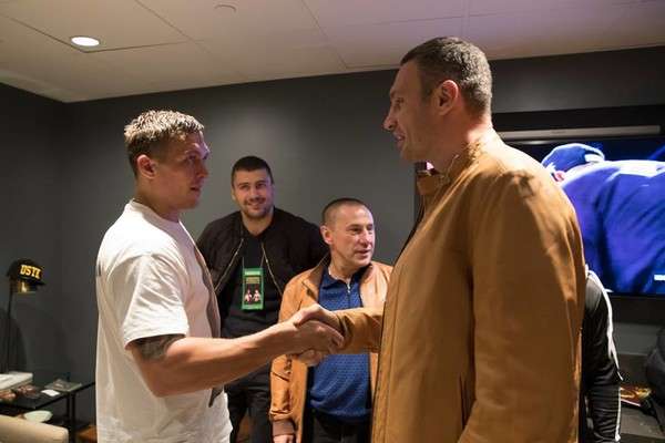 Віталій Кличко допоможе Усику влаштувати поєдинок з Джошуа на «Олімпійському»