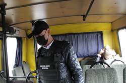 21 вересня Комунальна служба перевезень вперше за останні сім років публічно перевірила першу порцію столичних перевізників