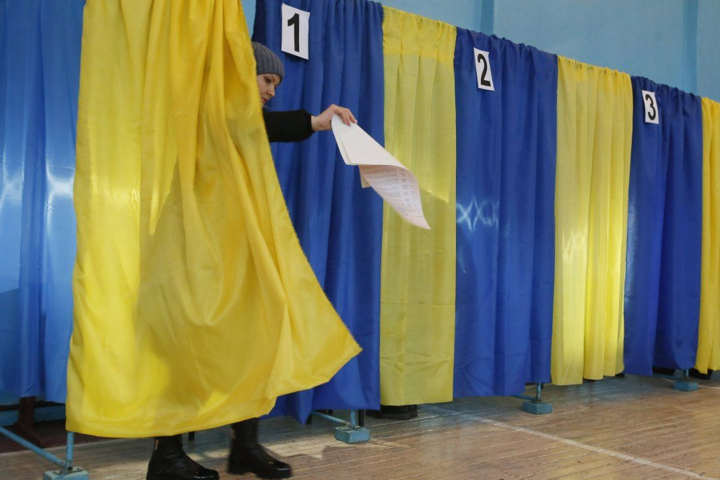 Рада назначила внеочередные выборы в двух населенных пунктах 