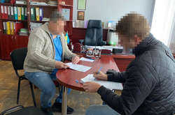 Начальнику Управління капітального будівництва Дарницької РДА вручили підозру