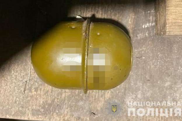 На Одещині п'яний чоловік кинув гранату в односельчан