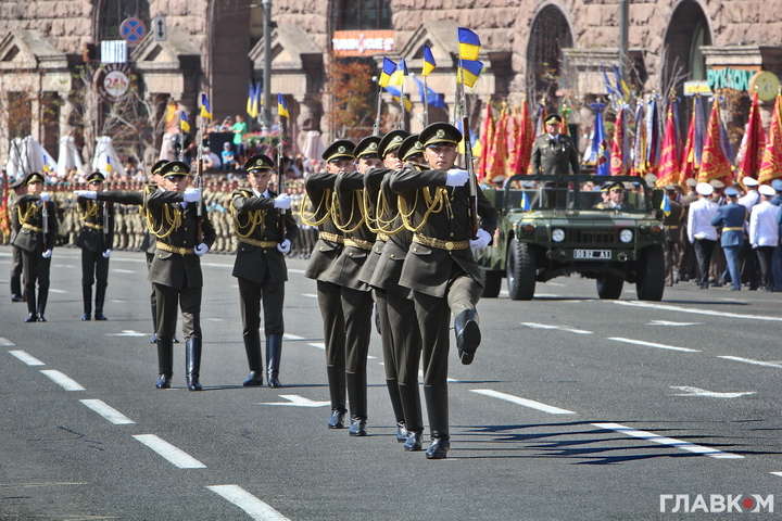 Збройні сили вперше проведуть парад на Луганщині