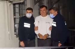 Для заарештованого Саакашвілі виготовили особисту картку, за допомогою якої він може придбати продукти