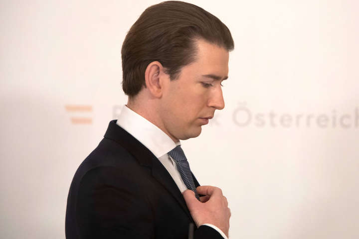Курц йде з поста канцлера Австрії через корупційний скандал