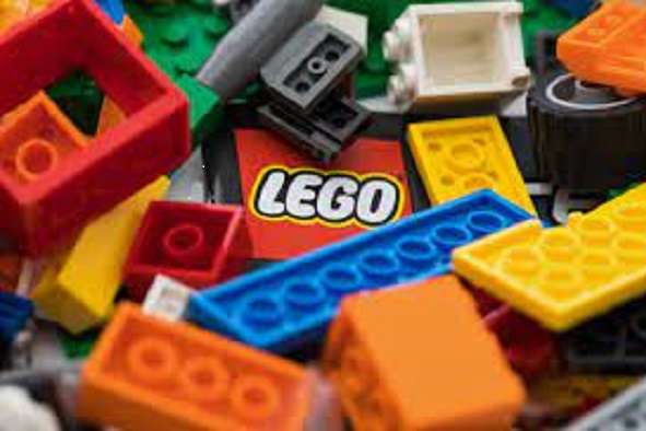 Lego перестане маркувати іграшки за приналежністю до статі