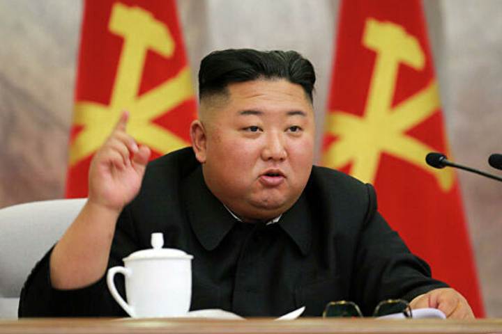 Ким Чен Ын пообещал построить «непобедимую армию» 