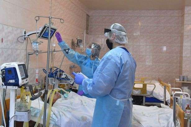 Covid-19 в Україні: за добу виявлено понад 16 тисяч нових хворих 