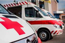 Чоловіка намагалися госпіталізувати до Чернівецької обласної клінічної лікарні, однак у реанімації цієї медустанови не було вільних місць