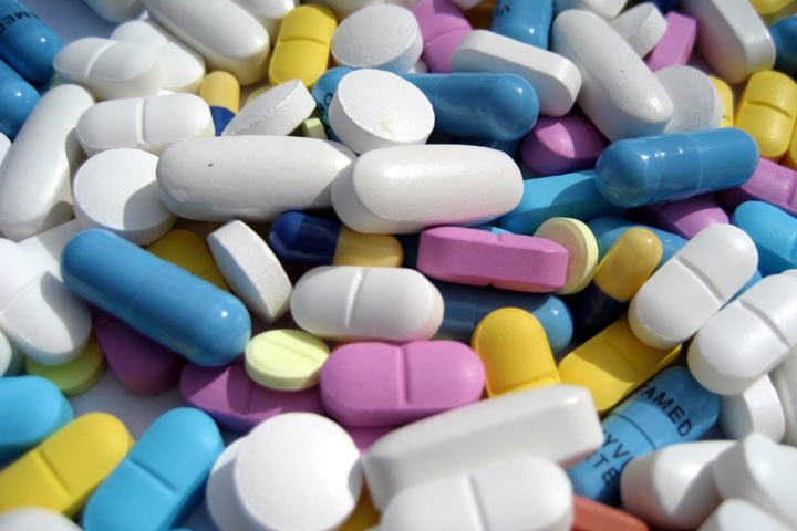 В США компания, которая разработала таблетки от Covid-19, завысила стоимость лекарств в сорок раз 