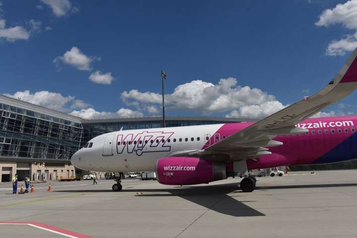 Wizz Air збільшить кількість літаків в Україні майже утричі та запустить 26 нових рейсів