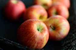  Цены на яблоки обновили антирекорд с 2018 года 