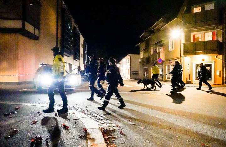 Стрілянина з лука у Норвегії: поліція вважає це терактом