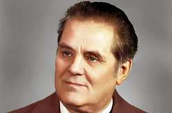 У 2001 році була заснована премія імені Дмитра Луценка, яку вручають найкращим співакам, композиторам та поетам