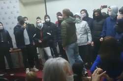 У Москві невідомі напали на центр «Меморіал», де показували фільм про Голодомор