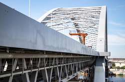 На Подільському мостовому переході вже побудовано металевий міст через Гавань від вул. Набережно-Хрещатицької до Рибальського півострова