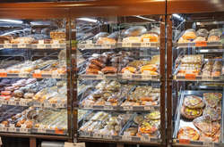 У найпопулярнішому українському супермаркеті знайшли випічку, що може викликати рак