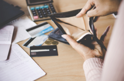 Глава Минсоцполитики похвасталась, сколько украинцев спасены от бедности в пандемию